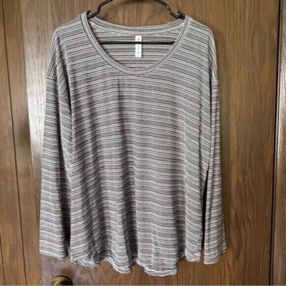 Athleta Modal Top Cloudlight Stratus Long Sleeve Black Cream - Picture 1 of 5